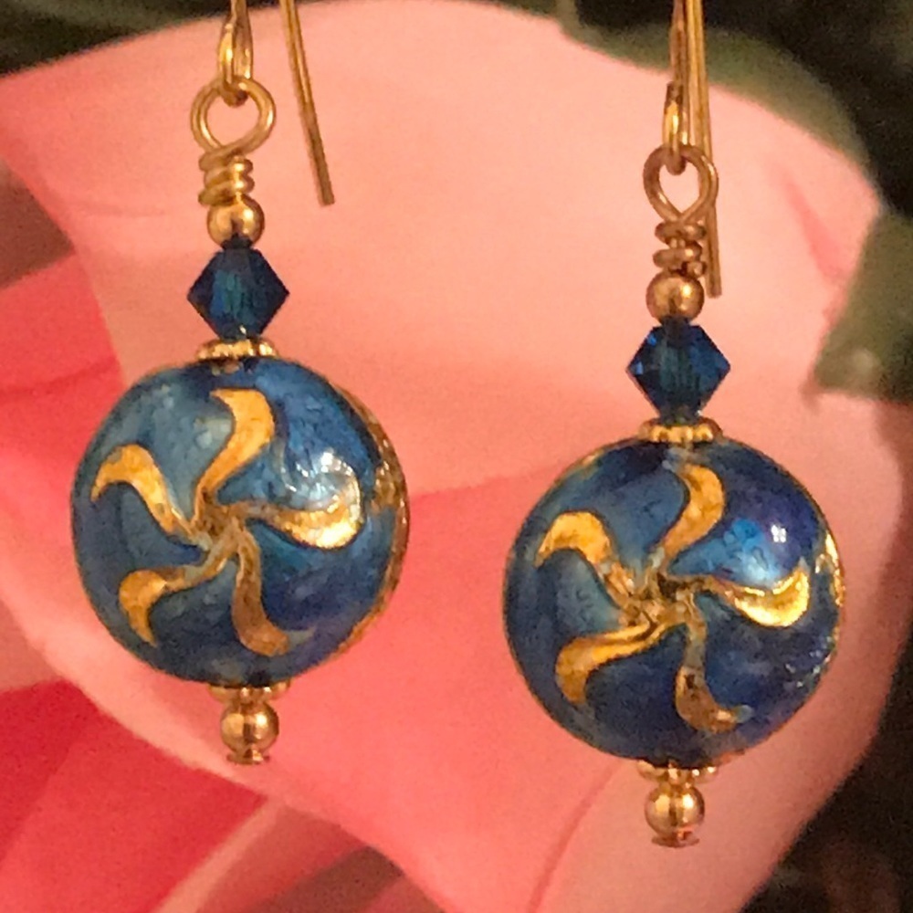 🔥ON SALE🔥3/$30🔥 💖 LA Design💖Handmade Earrings